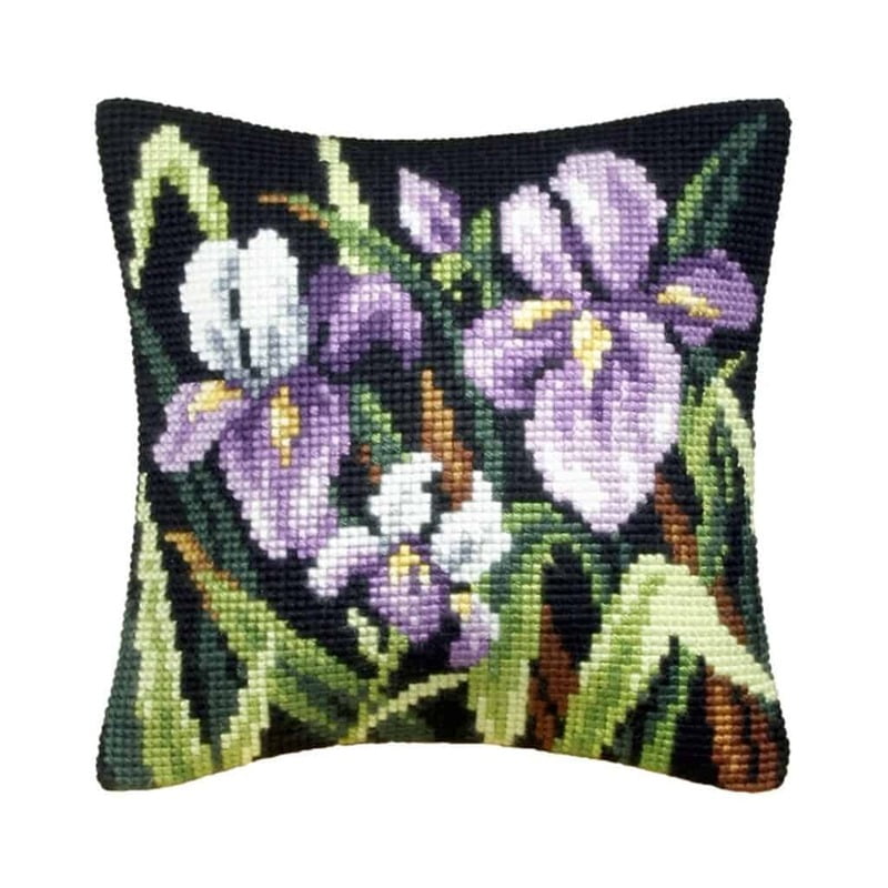 Cuscino Ricamo Punto Croce Art. 9076 Cuscino Ricamo Punto Croce Art. 9076