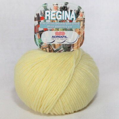 Regina - pura lana merinos 50 gr col. 05 giallino baby