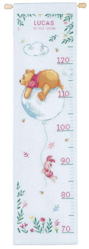 Metro misura bimbi Winnie the Pooh sul pallone Metro misura bimbi Winnie the Pooh sul pallone